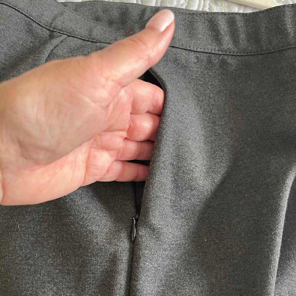 Lafayette 148 New York Grey straight knitted trousers for tall size 4 - Picture 7 of 13